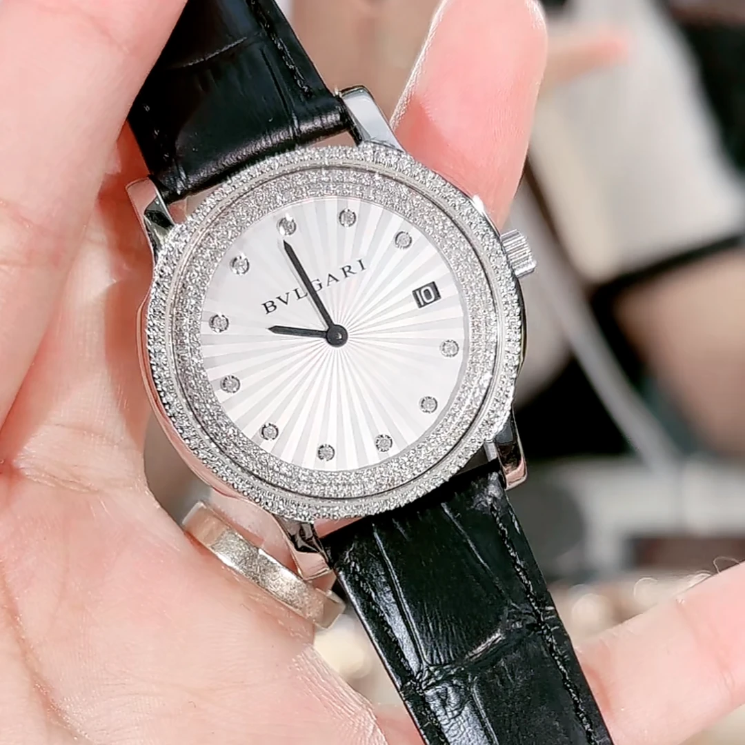 99新 BVLGARI/宝格丽 35mm后钻腕表/气质/时尚/WHT023950