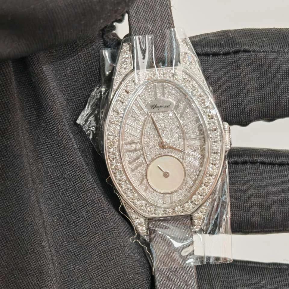 99新 Chopard/萧邦 女士系列127228后钻腕表/WHT024814