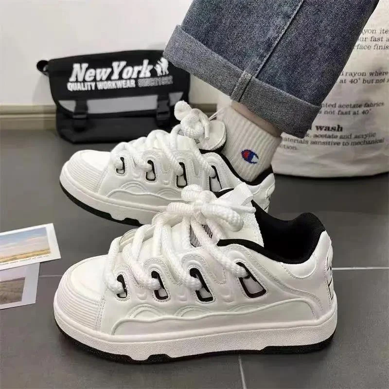 秋冬加厚小白鞋男女士休闲百搭男鞋学生滑板鞋外贸情侣街拍运动鞋