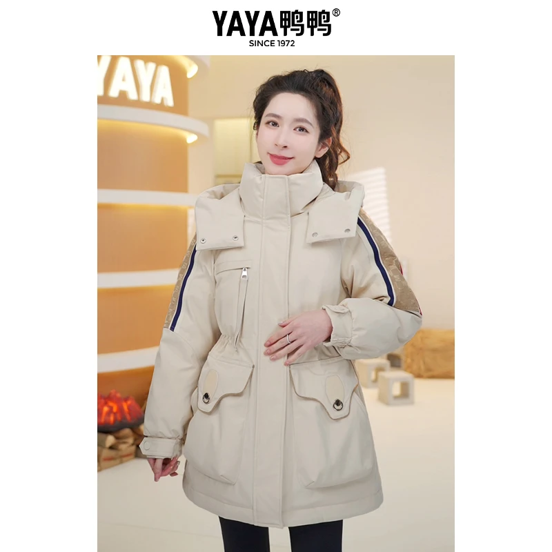 YAYA/鸭鸭撞色收腰羽绒服女士中长款冬季时尚连帽小个子保暖外套