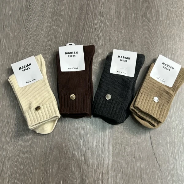 MM韩系百搭条纹中筒纯色袜子