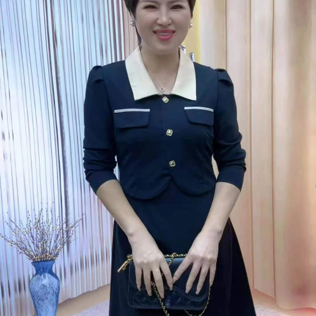 《林依上新》2227秋季新款假两件收腰超显瘦连衣裙