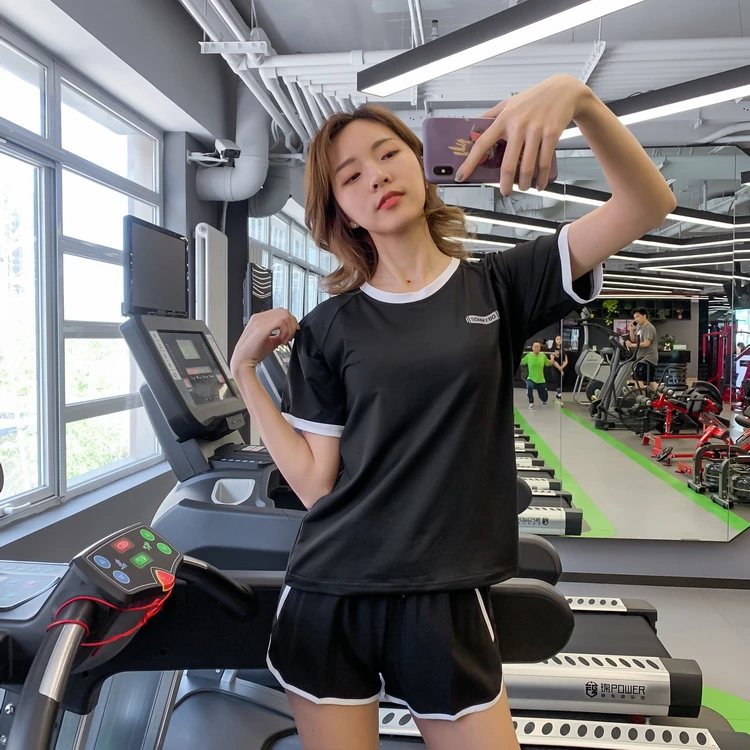 夏季薄款胖mm运动宽松大码短袖T恤健身房跑步透气长款瑜伽上衣女