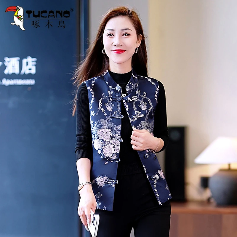 啄木鸟新中式马甲女款春秋2025新款中年妈妈刺绣国风蓝色背心马夹