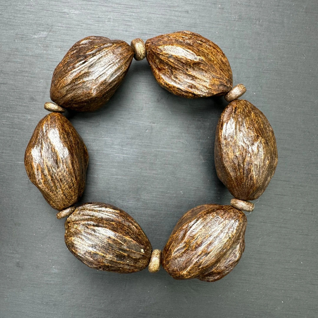 216开师兄木质手串