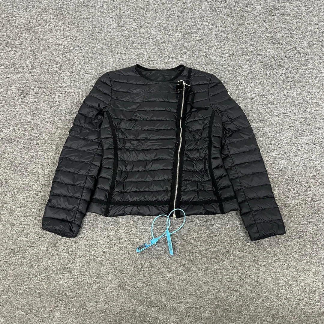 99新 MONCLER 蒙口 轻薄 羽绒服 2码