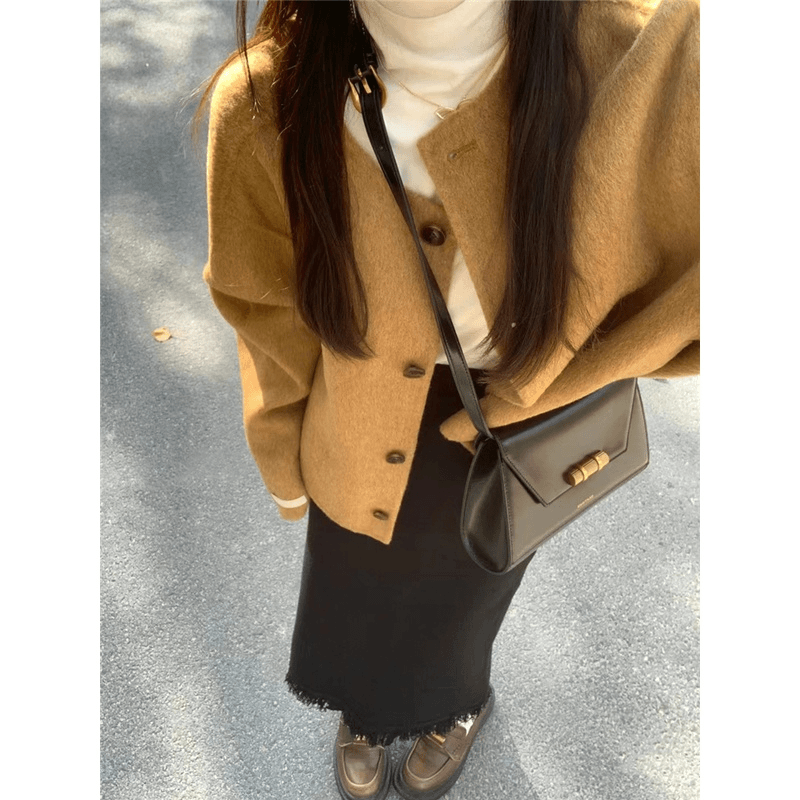 短款双面绒宽松短款毛呢外套+高腰长款黑色百搭长裙半身裙两件套