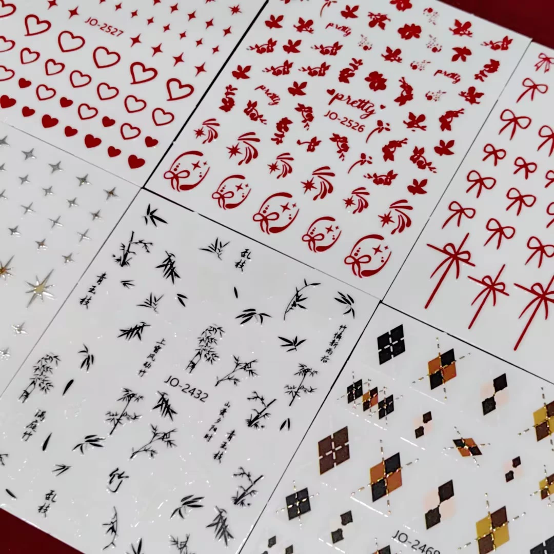 混装贴纸6张美甲新年红爱心国风竹叶指甲美拉德格纹贴纸