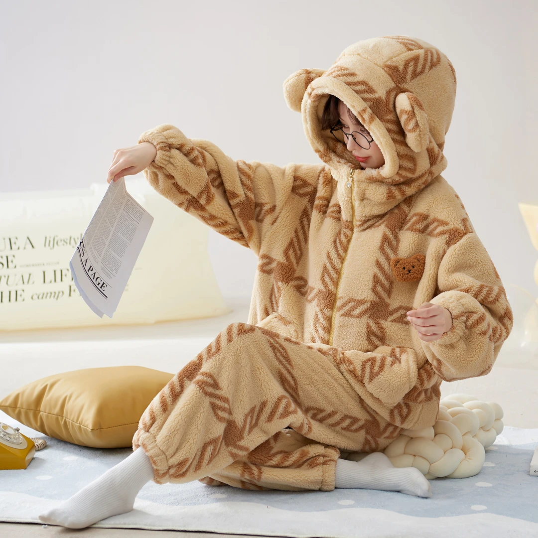 门店37&9！糯糯体感，亲肤锁温/提花小熊配饰保暖家居套装女 C19079
