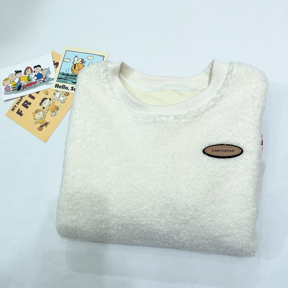 W050028儿童英文织标羊羔绒卫衣