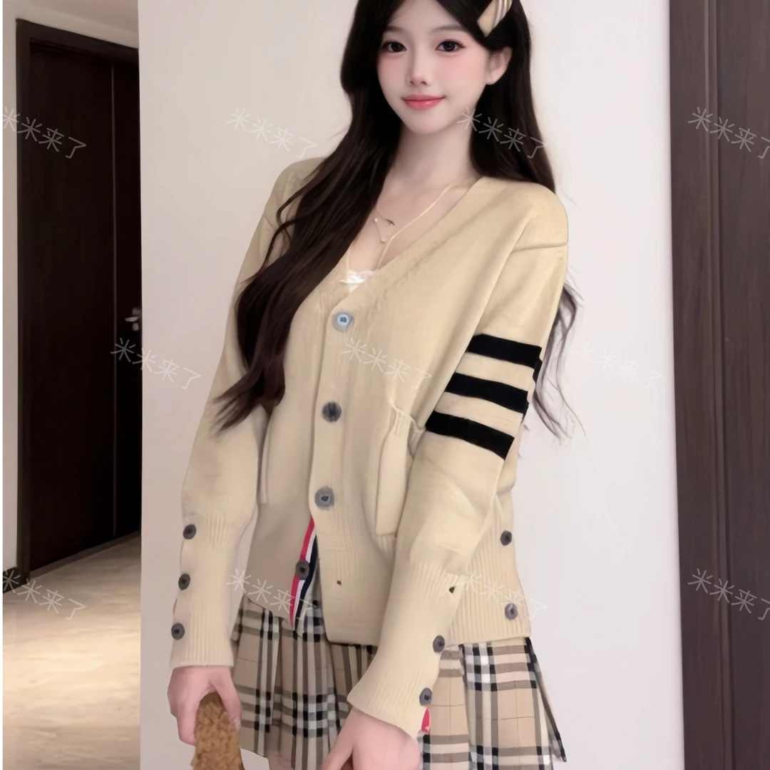 学院风复古撞色三条杠V领毛衣开衫女春秋宽松百搭慵懒针织衫外套