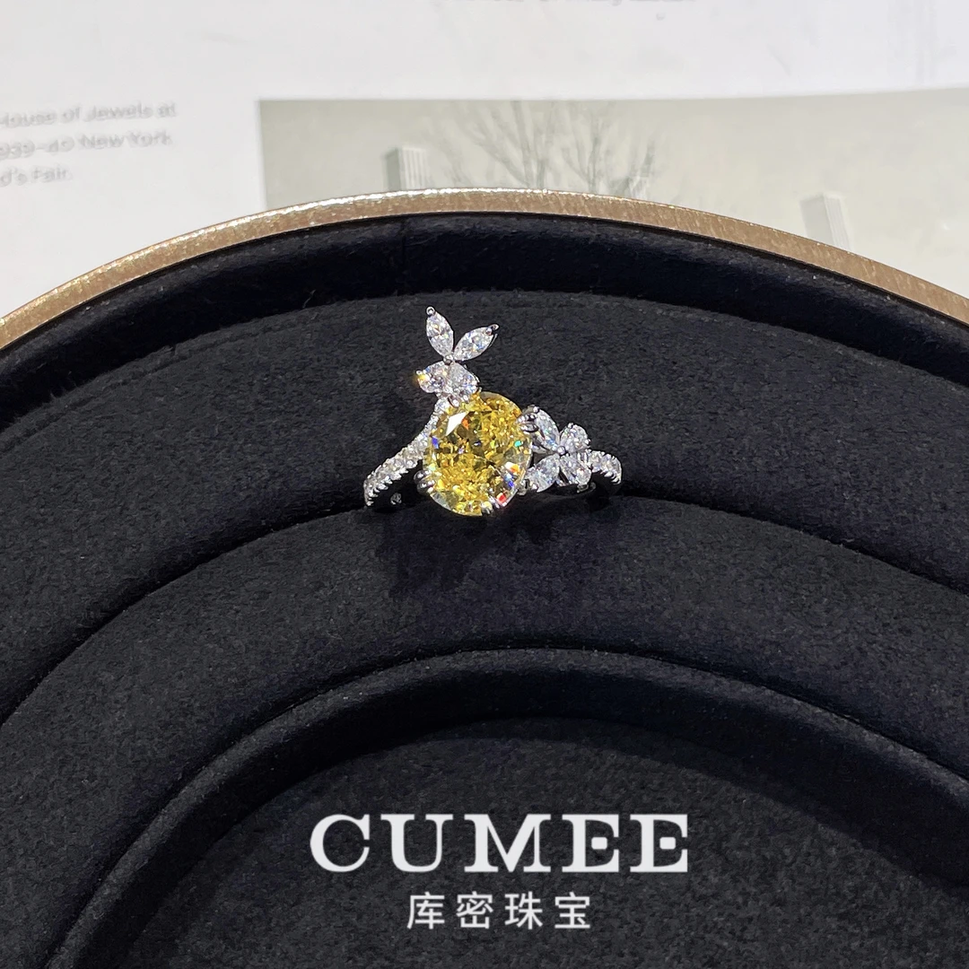 925银戒指 日常百搭款 椭圆精致设计款高火彩黄色女戒指.银镀金