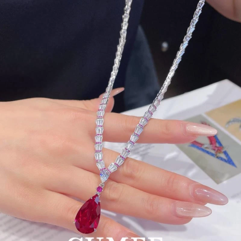 吊坠925银 精致大牌设计款 晚宴聚会必备项链合成红宝项链 银镀金