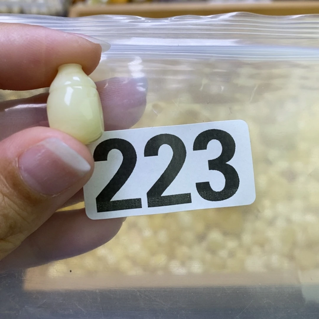 琥珀裸石未镶嵌天然