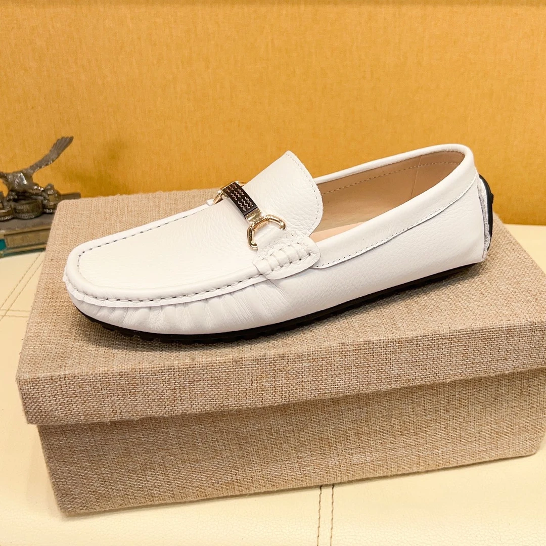 春夏季白色真皮男士豆豆鞋时尚潮流百搭休闲鞋英伦懒人驾车男鞋