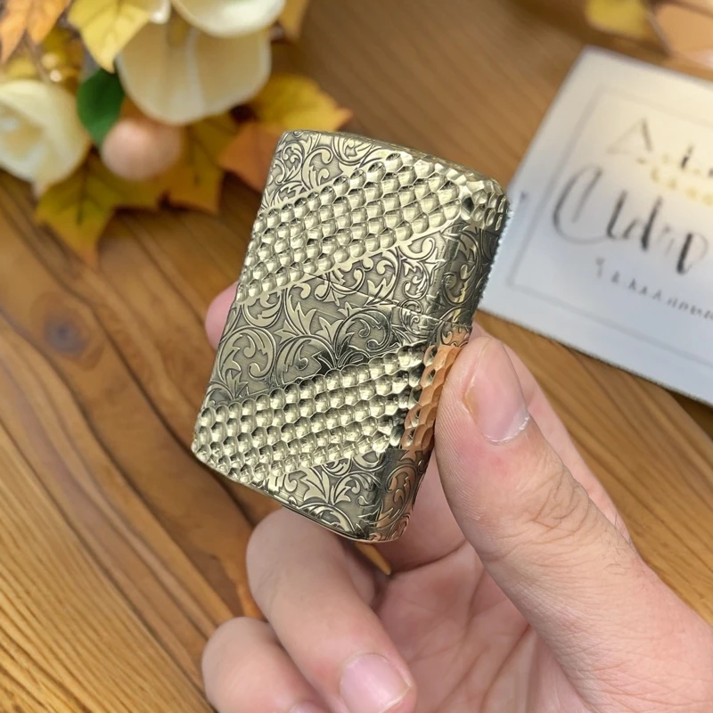 佐罗902s盔甲手雕抛亮陨石坑唐草煤油打火机双面创意盔甲机