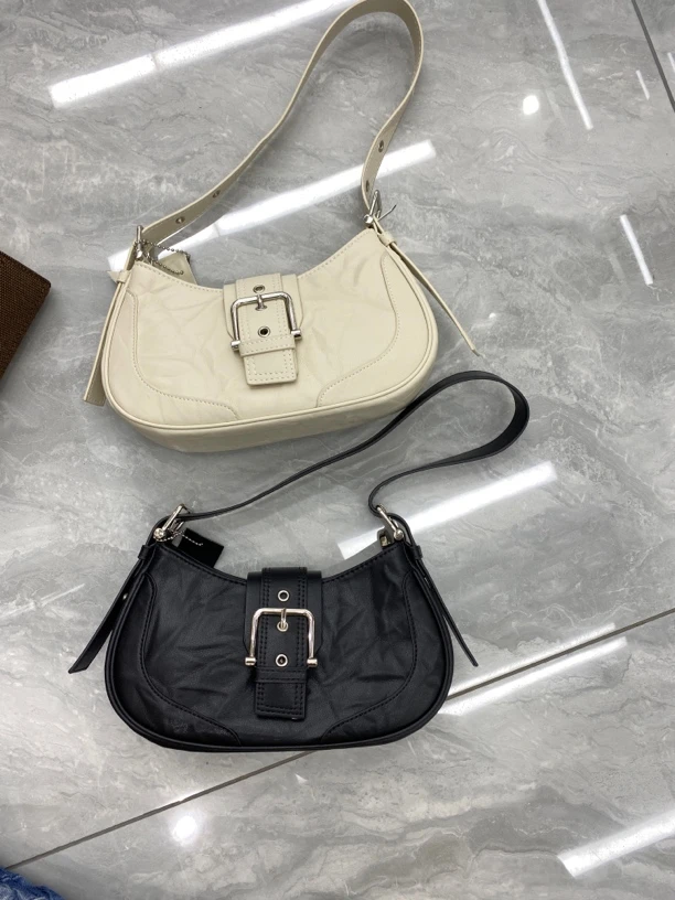 福利新款 经典款 时尚百搭法棍包包