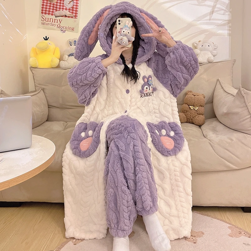 新款珊瑚绒睡衣女冬季加厚加绒保暖可爱法兰绒睡袍冬天加长款浴袍