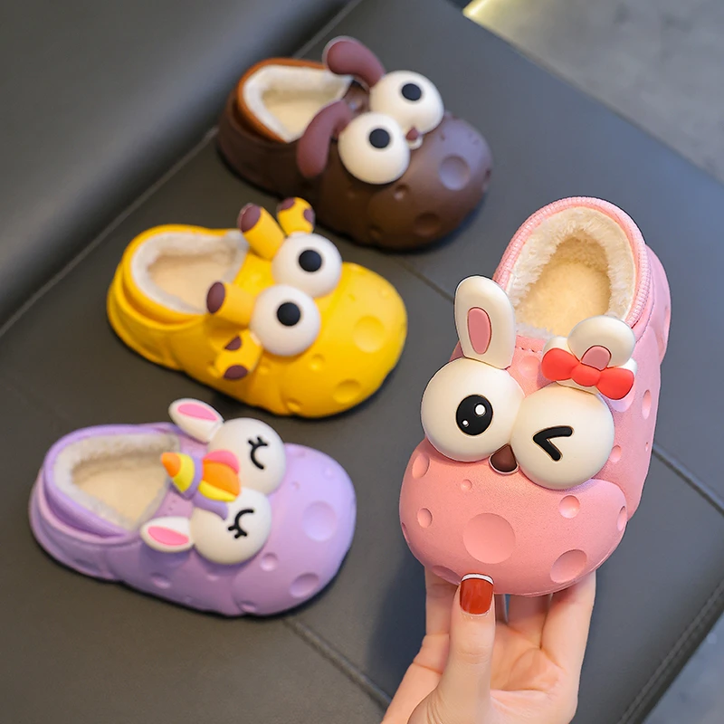 2025新款儿童棉拖鞋女童保暖室内女孩中大童可爱卡通宝宝毛毛拖鞋