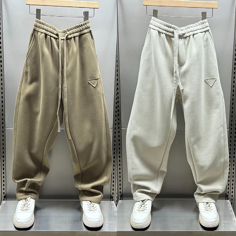秋冬新款加绒加厚休闲弯刀裤男韩版潮流宽松直筒拼接潮牌运动卫裤