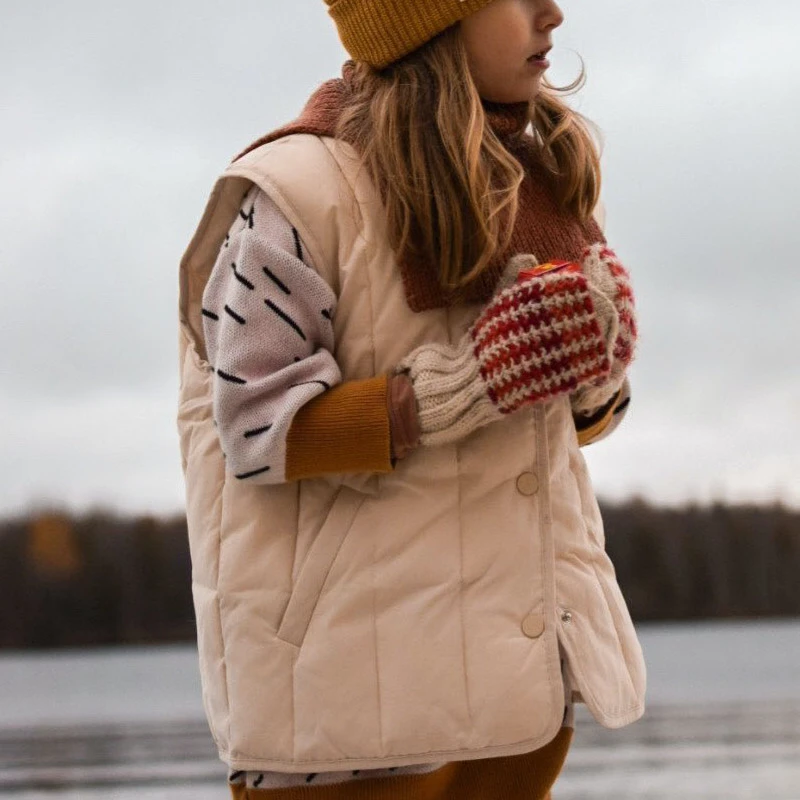 按扣棉马甲时尚百搭