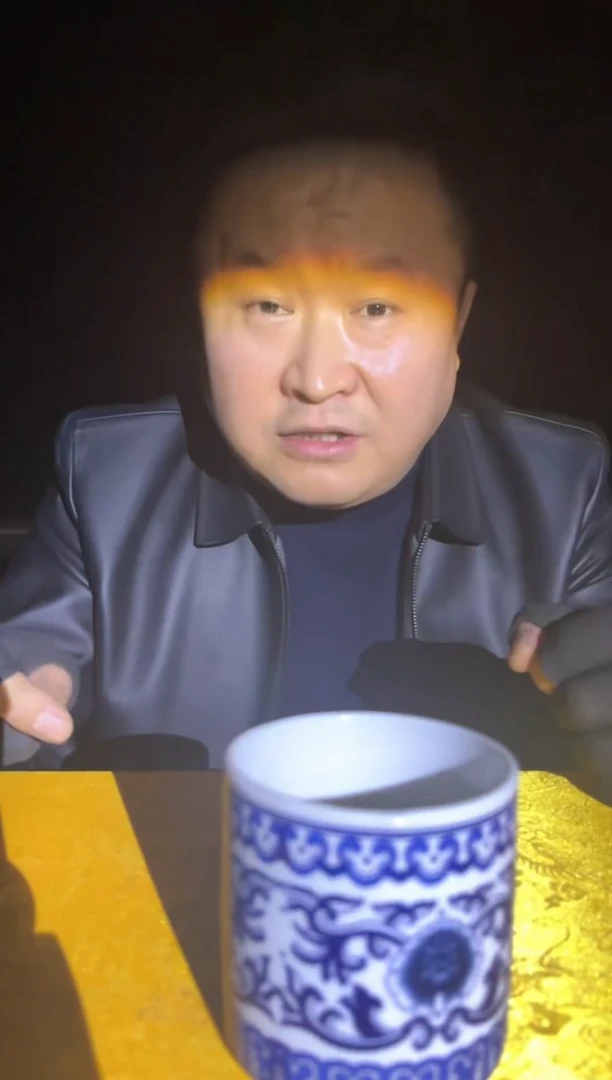 【闪购商品】陶瓷摆件J61