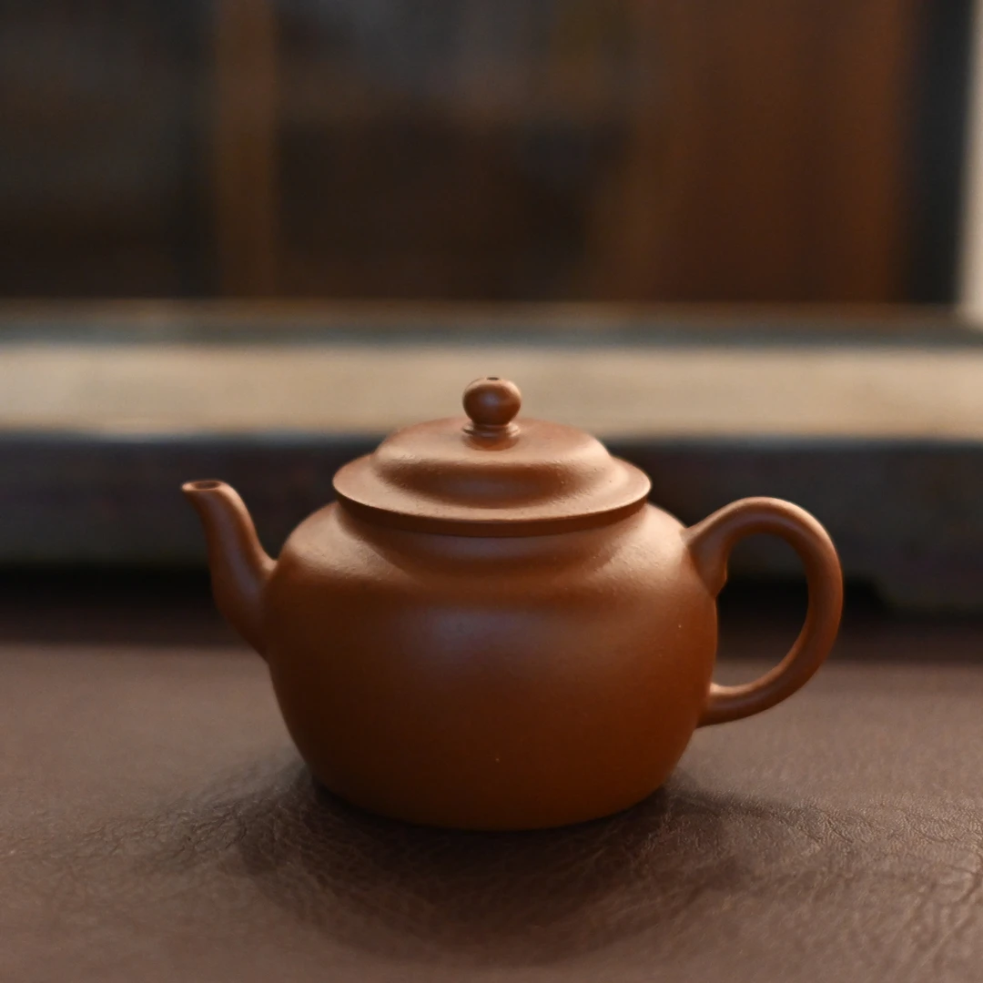 紫砂壶茶壶黄龙山红泥工手制莲子壶