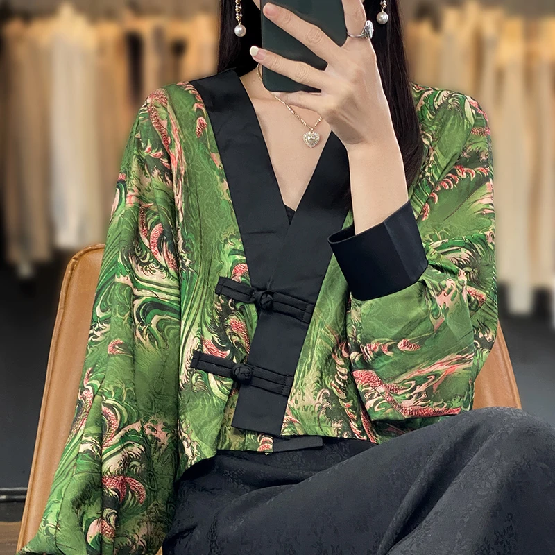 上衣女外套气质轻奢小众设计师拼色仿真丝新中式设计感长袖披肩12