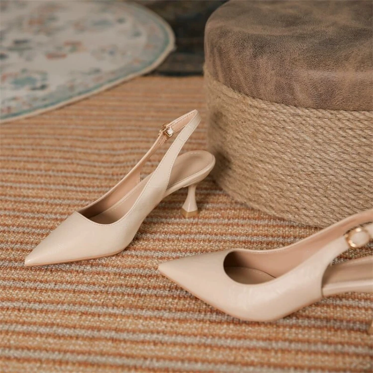 2025春夏季新款百搭后空细跟浅口高跟鞋女气质一字带法式包头凉鞋