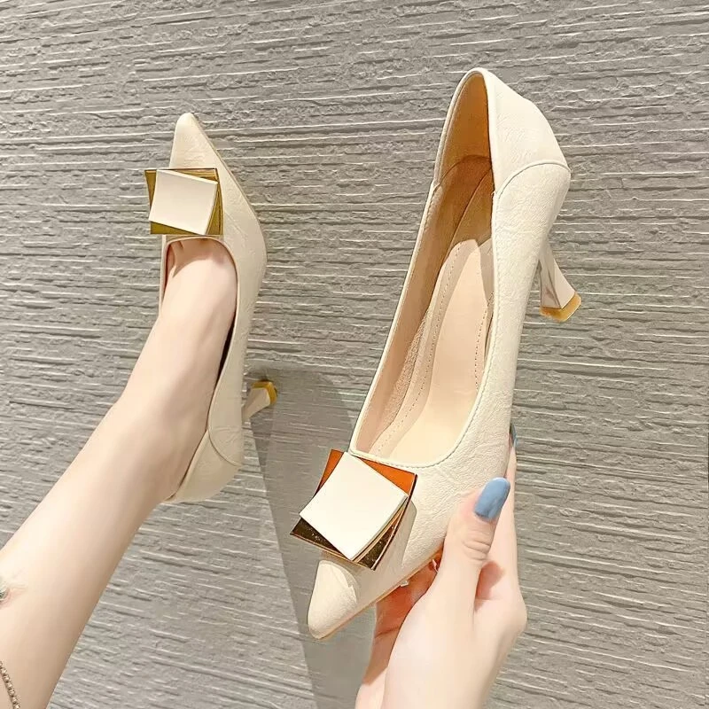 黑色皮鞋女工作鞋职业软底礼仪鞋中跟面试上班鞋单鞋女尖头高跟鞋