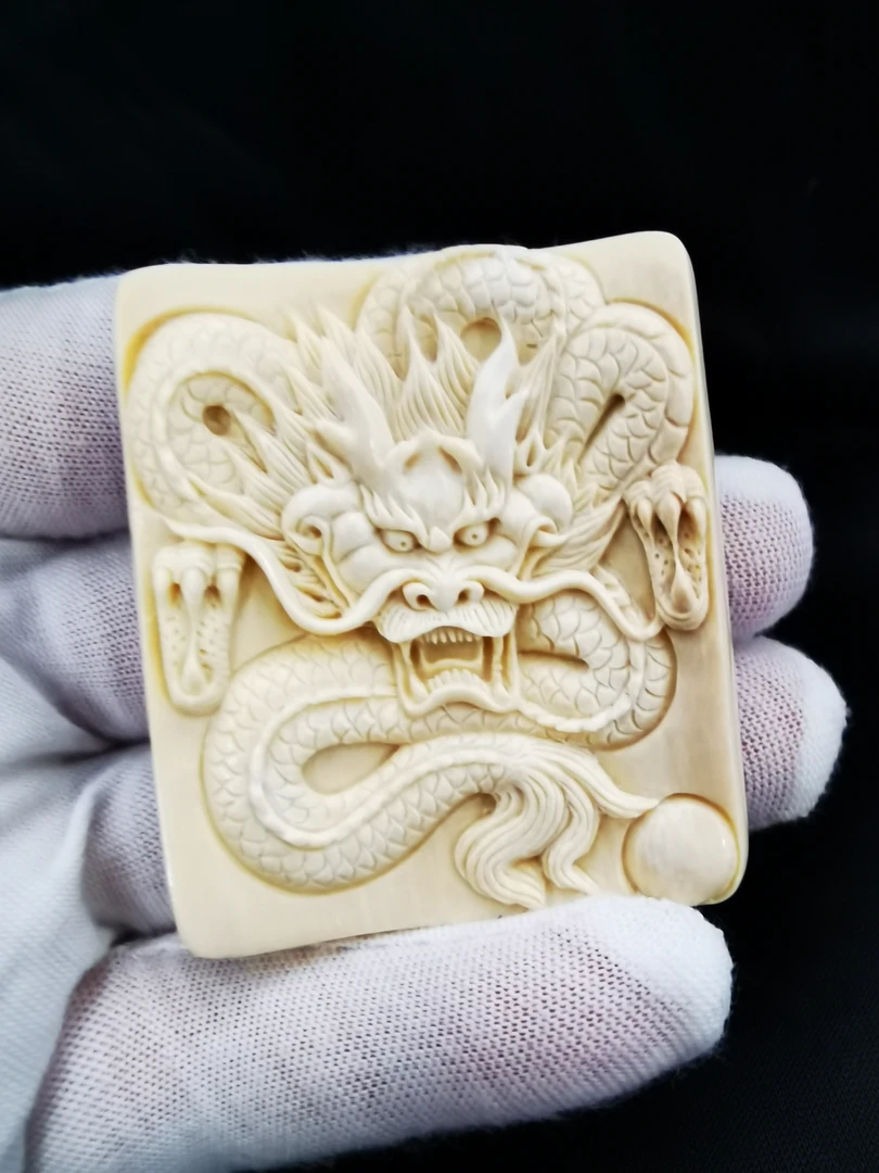 精品猛犸龙型雕刻小把件H217