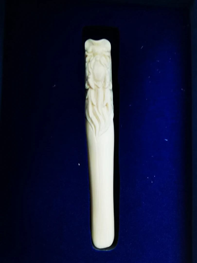 精品猛犸龙头烟嘴9596