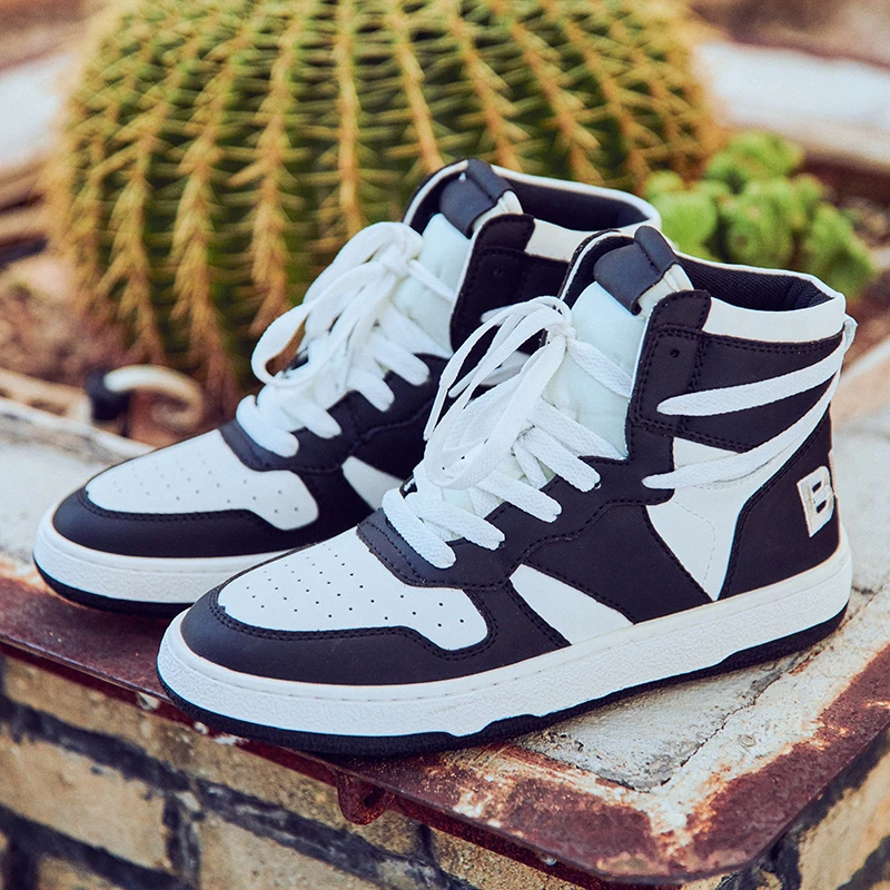 男士高帮休闲板鞋