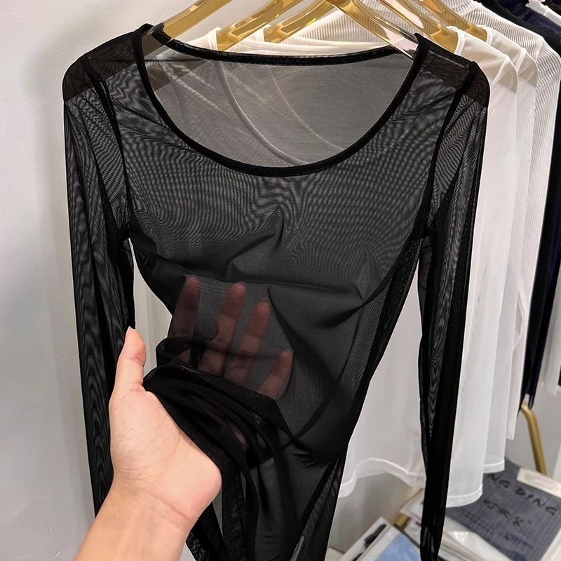 黑色网纱打底衫女爆款2025新款超薄透视蕾丝圆领长袖修身内搭上衣