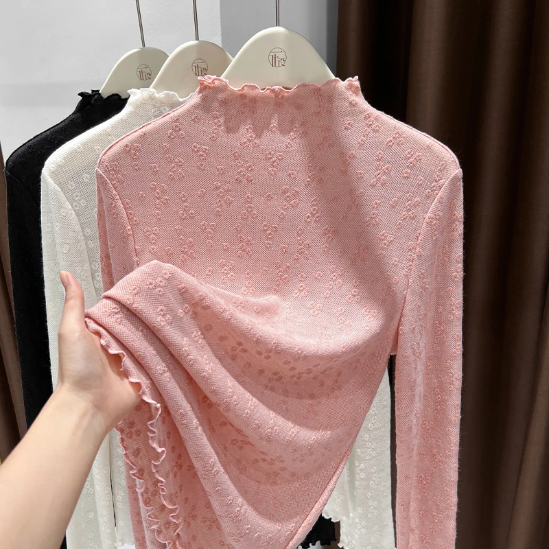 粉色软糯木耳边半高领打底衫女秋冬爆款提花镂空网纱内搭修身上衣