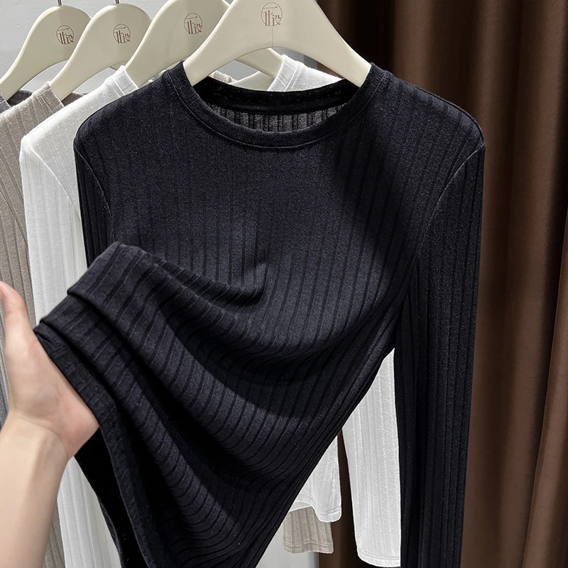 黑色气质圆领修身打底衫女2025春季爆款百搭针织长袖内搭高档上衣