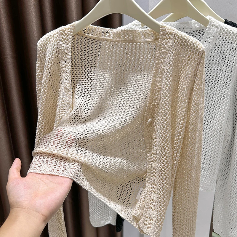 夏季防晒针织开衫女薄款镂空纯色外套外搭冰丝长袖披肩配吊带长裙