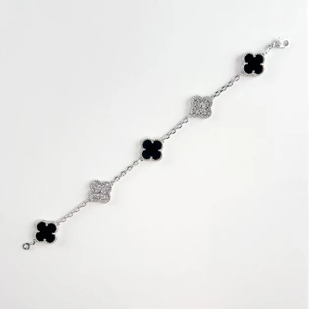 合金贝壳手链 Daniel镶嵌五花熊猫3+2轻奢气质手链 6019