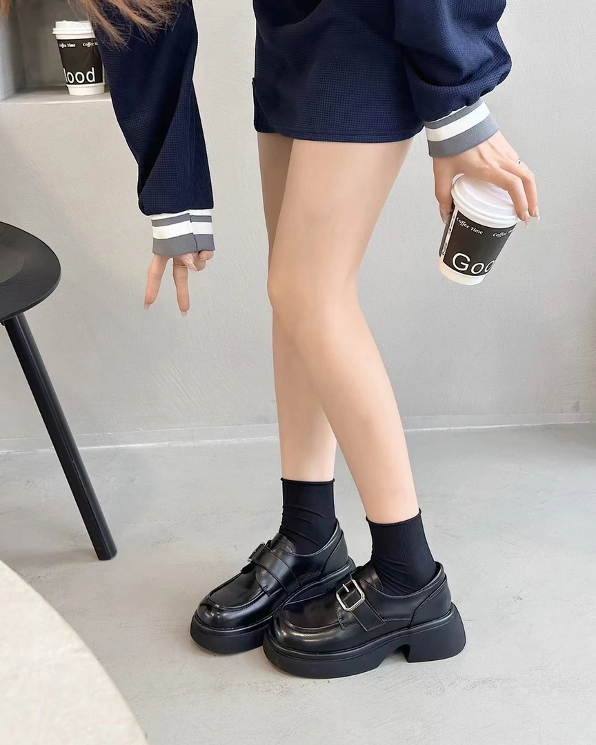 时尚百搭，超级舒适！乐福鞋！