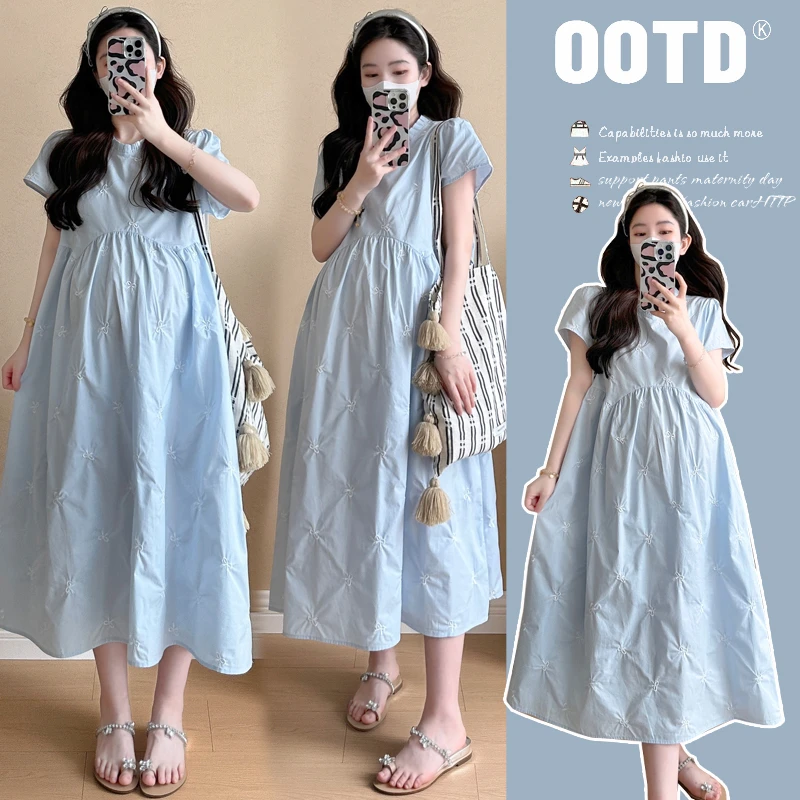 2025孕妇装夏季新款休闲小清新刺绣蝴蝶结连衣裙气质宽松孕妇裙子
