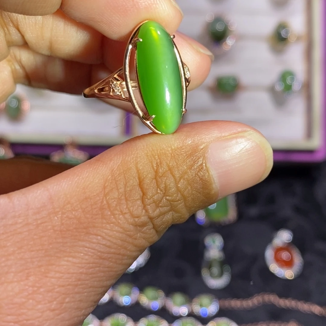 和田玉(碧玉)颈饰银S925镀金镶嵌