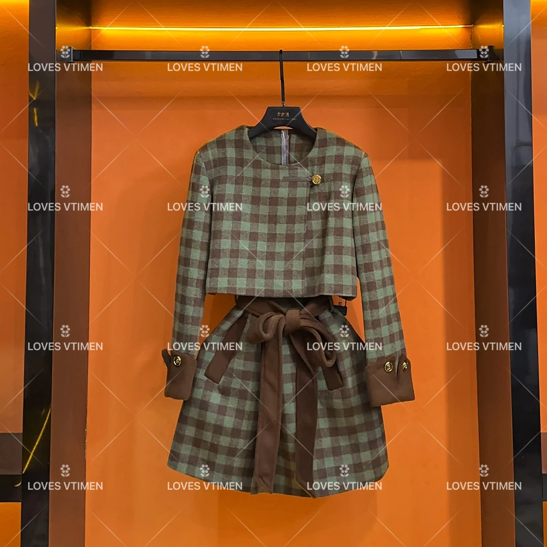 MM设计师款法式时尚小香风外套LOVES-A367