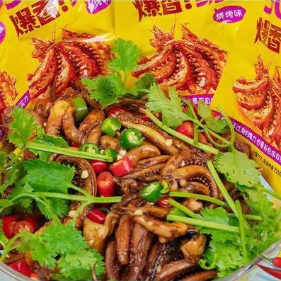 特色美食杏鲍菇香辣鱿鱼爆香鱿鱼零食鱿鱼丁即食食品
