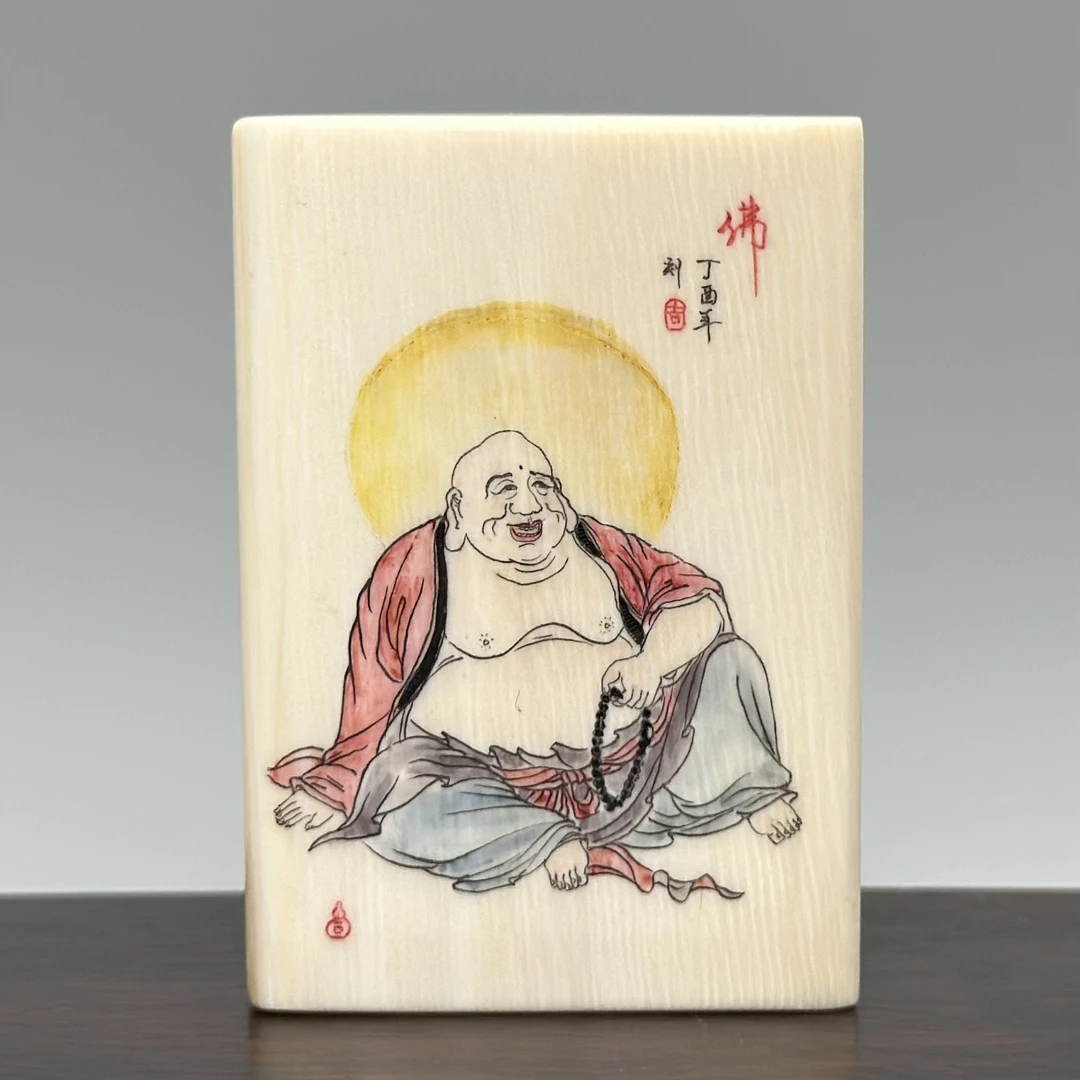 DEZHI/德志【心经弥勒】47g62*43*10mm手工微刻猛犸吊坠K424