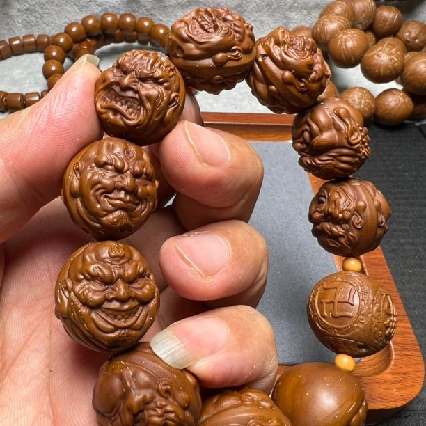 紫金鼠雕刻双面恶僧  天花板中板 尚品 尺寸19++