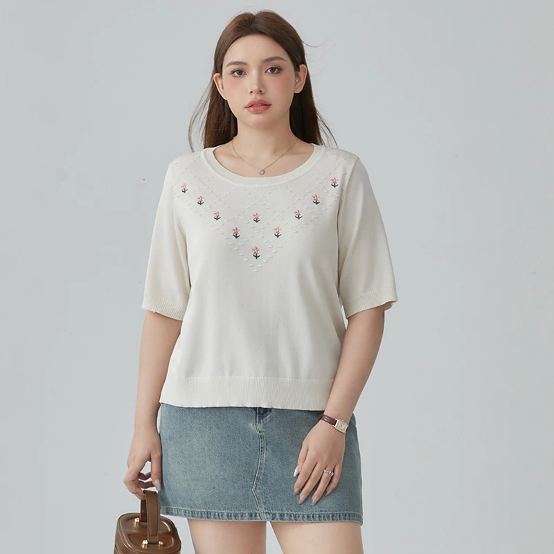 大码女装圆领刺绣气质上衣2024夏款胖mm宽松针织衫女短袖t恤