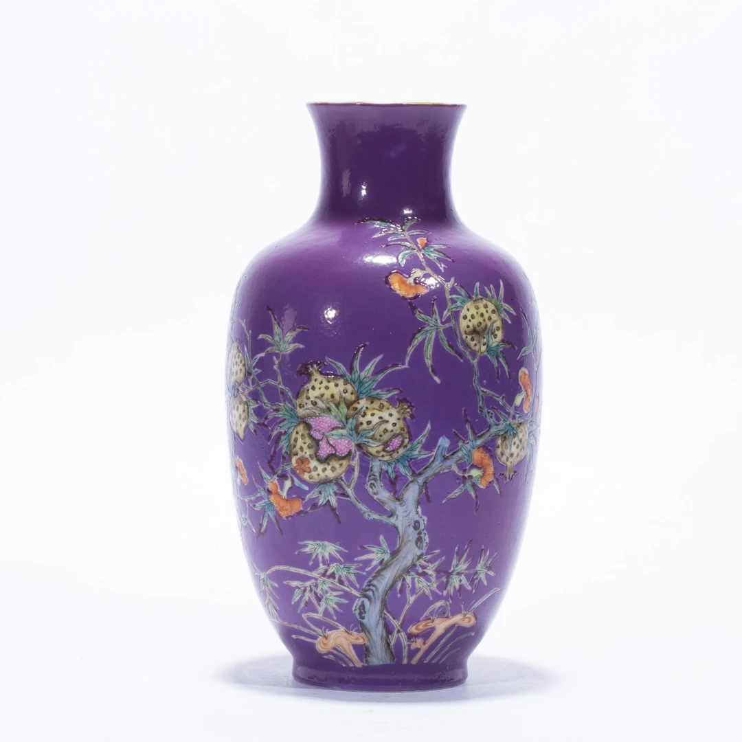 【拍卖-民国】·藕紫地珐琅彩榴开百子诗文莱菔尊