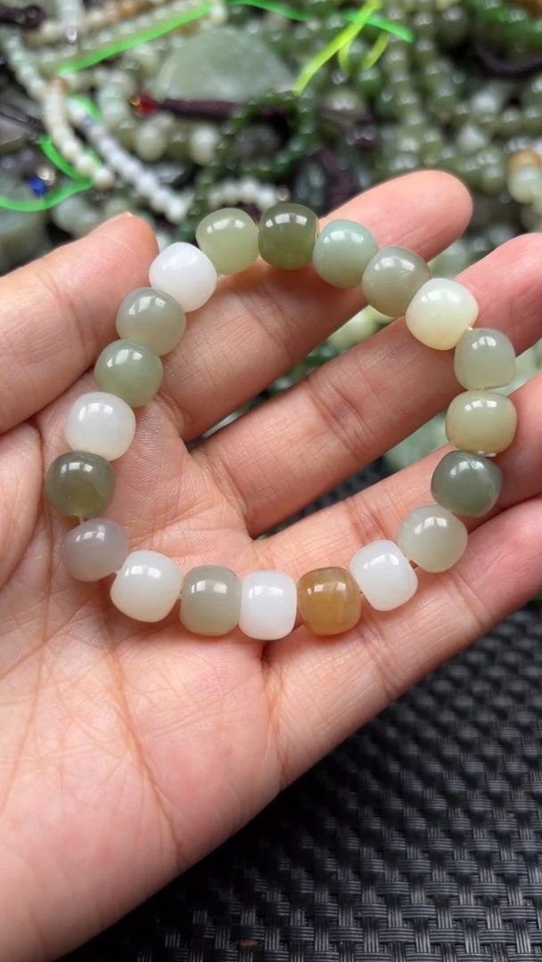 【闪购商品】和田玉颈饰未镶嵌