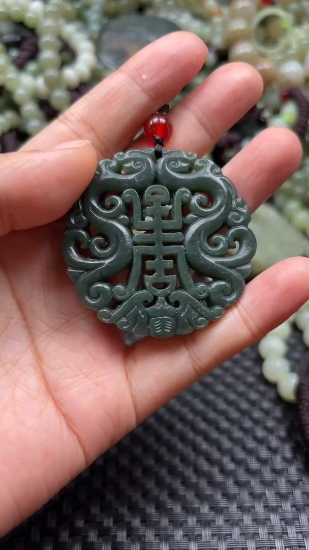 【闪购商品】和田玉颈饰未镶嵌