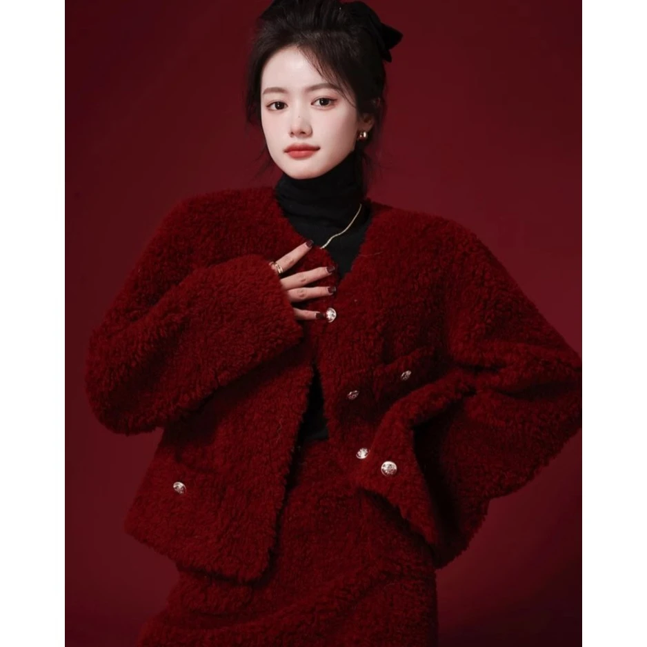 圣诞红色穿搭套装法式小香风气质短款休闲秋冬轻奢新年战袍两件套